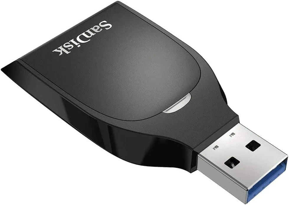 1. Chiavetta USB Sandisk Nero per Memoria e Backup.
