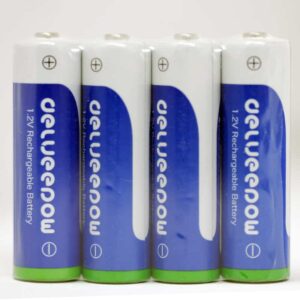 Pile di batterie ricaricabili AA 1,2V, energia sostenibile e lunga durata, foto di alta qualità.