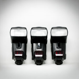 Speedlite flash Canon S series, tre luci professionali per fotografia.