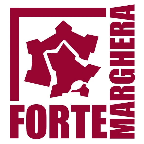 Tavola rotonda Forte Margherita Logo, marchio fotografico per eventi e meeting aziendali.