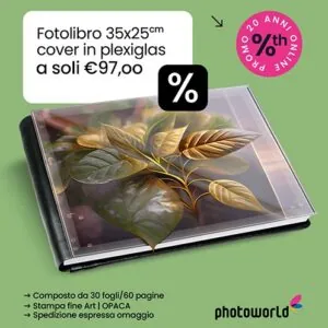 Fotolibro 35x25cm con copertina in plexiglas a solì €97,00.